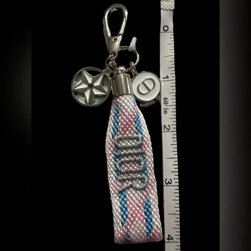 New in Box Embroidered Dior Pink and Blue GWP Woven Keychain with Silver Accents - Picture 3 of 5